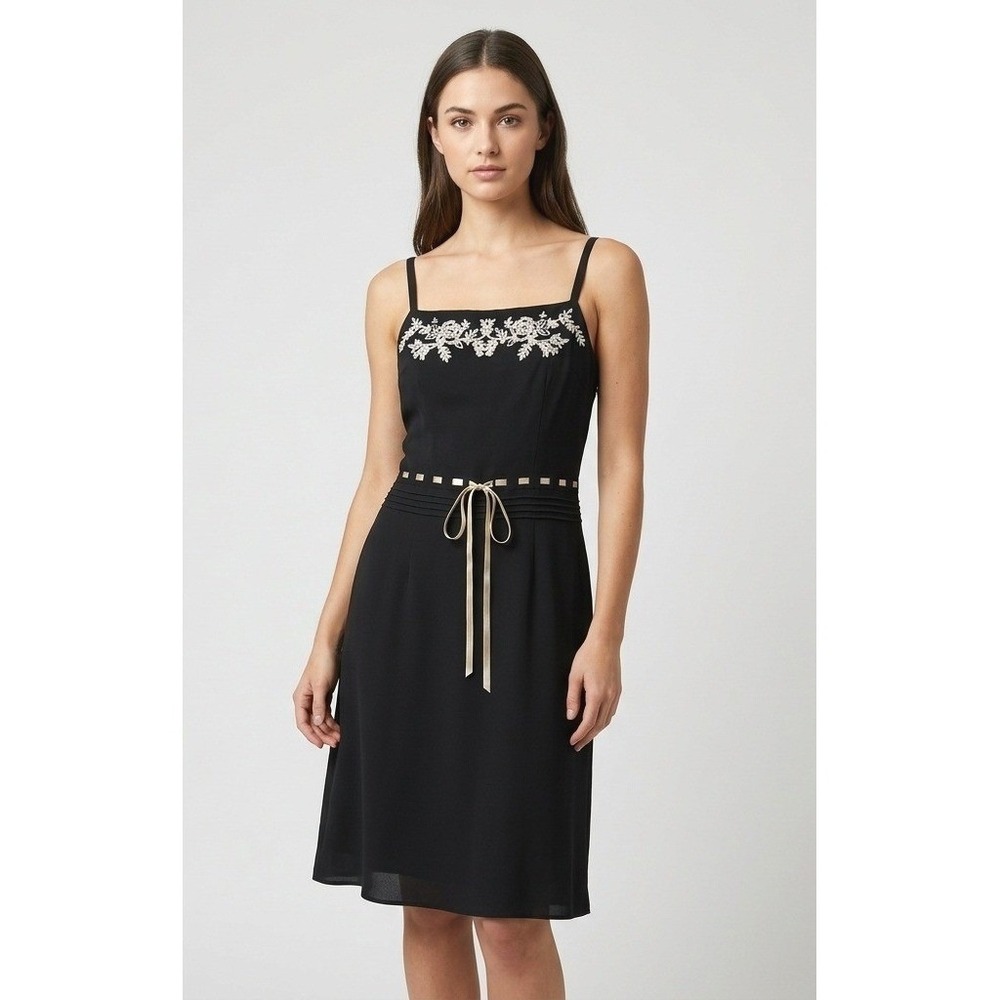 Ann Taylor LOFT Silk Cocktail Dress Womens 6‎ Black Embroidered 90s Romantic Y2K